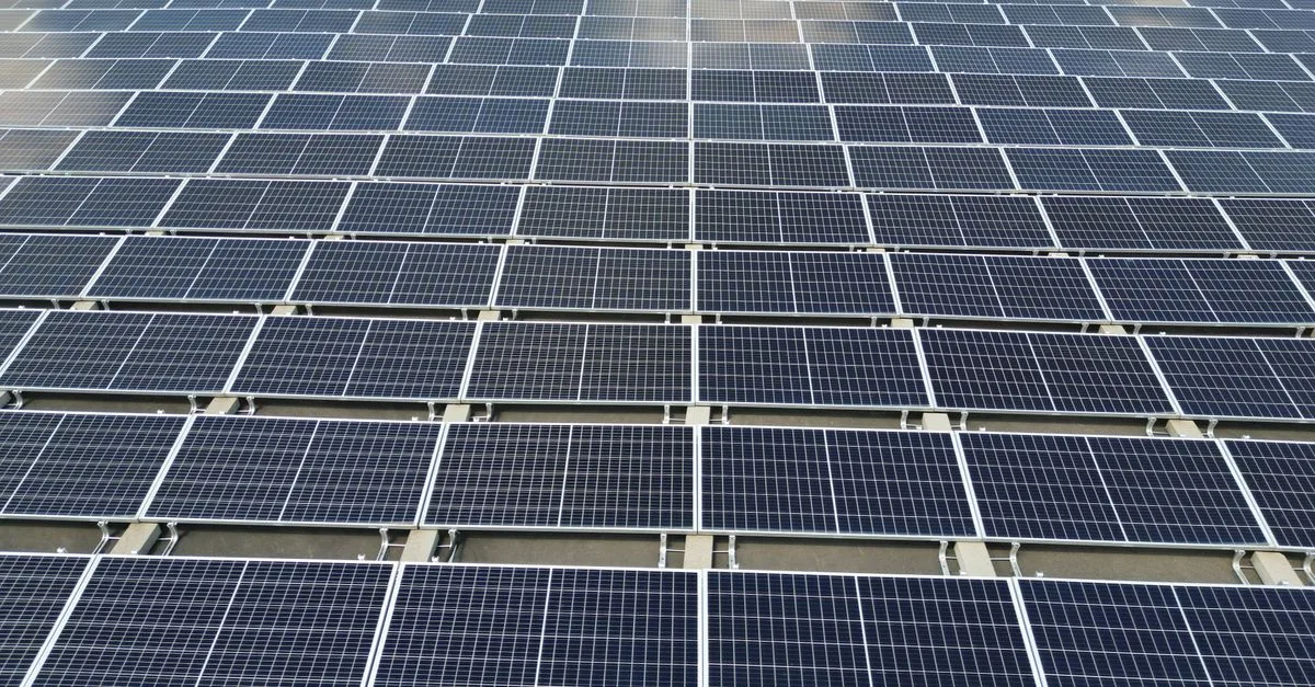 découvrez nos panneaux solaires efficaces et durables pour une énergie propre et économique, idéale pour réduire votre empreinte carbone et vos factures d'électricité.