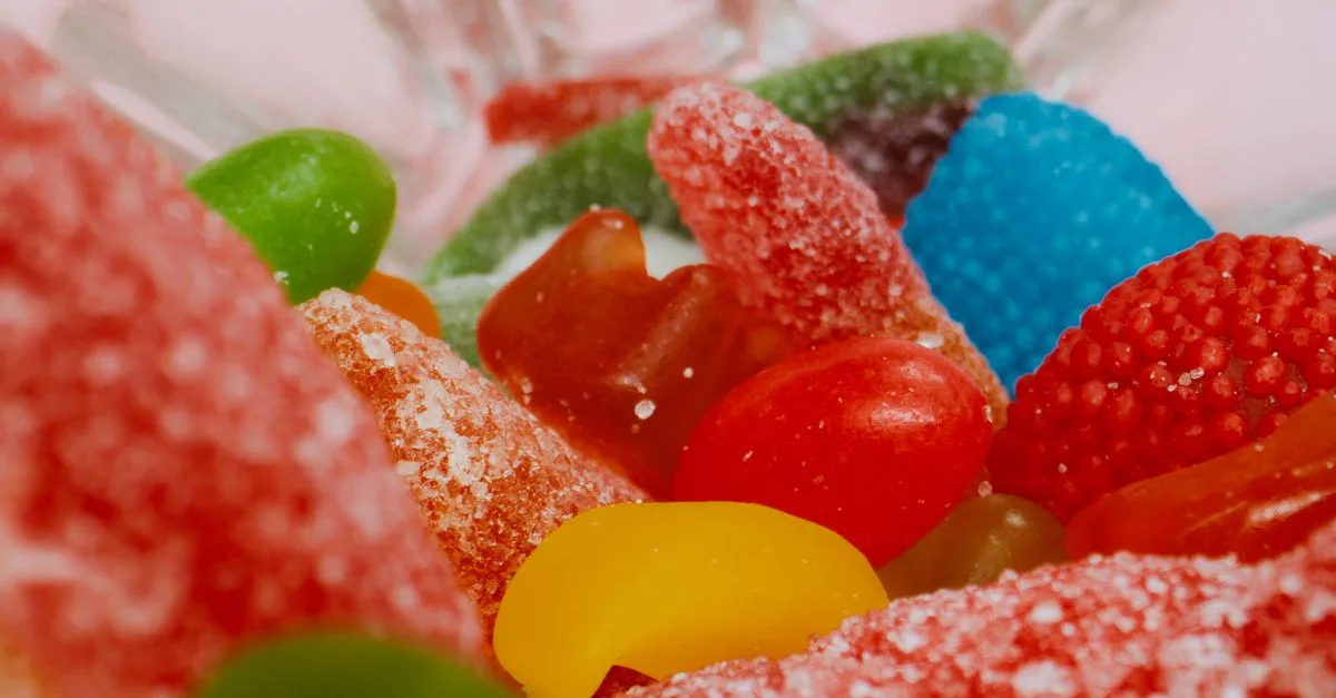 découvrez notre sélection irrésistible de douceurs sucrées, des bonbons aux pâtisseries, pour satisfaire toutes vos envies gourmandes.